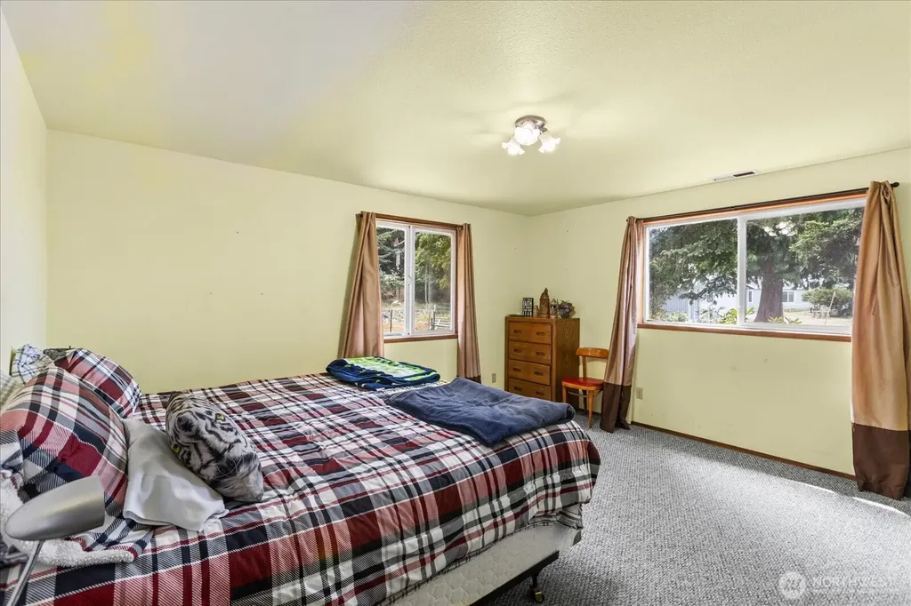 584 W Wanamaker Road Coupeville WA 98239