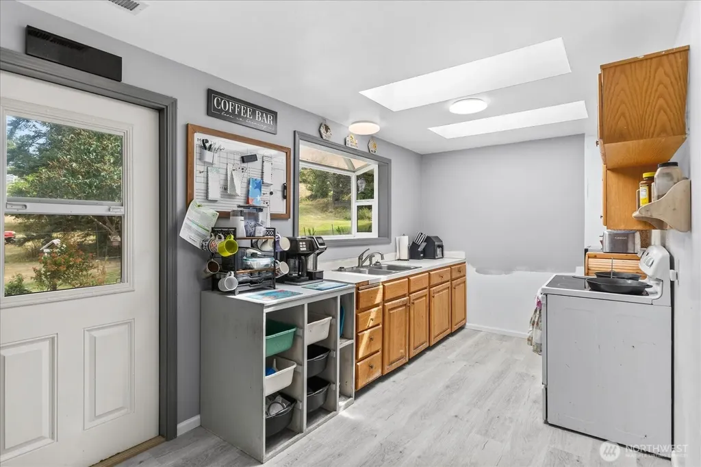584 W Wanamaker Road Coupeville WA 98239