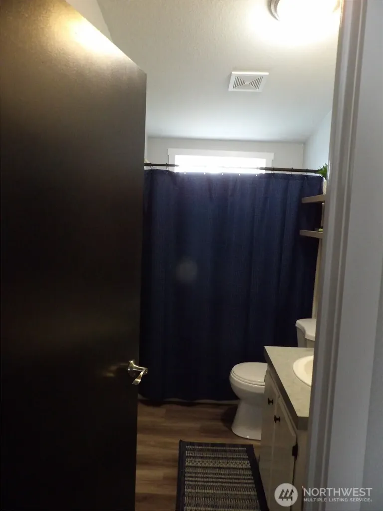 5202 90th Street Court Tacoma WA 98446