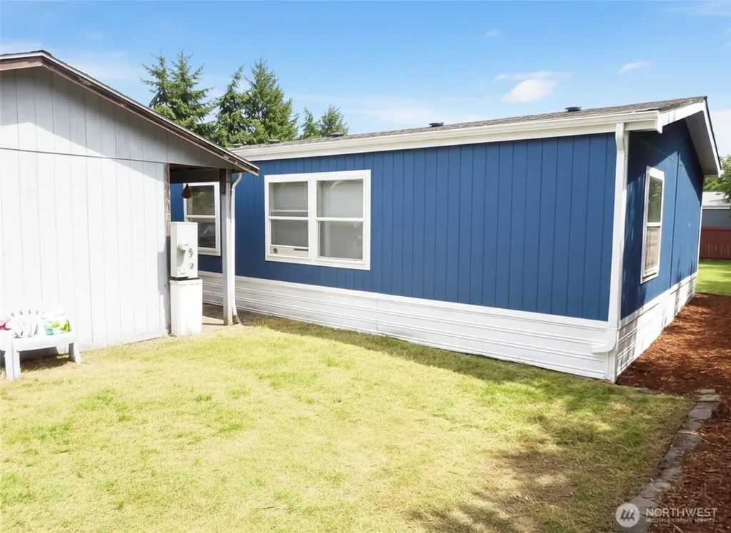 5202 90th Street Court Tacoma WA 98446