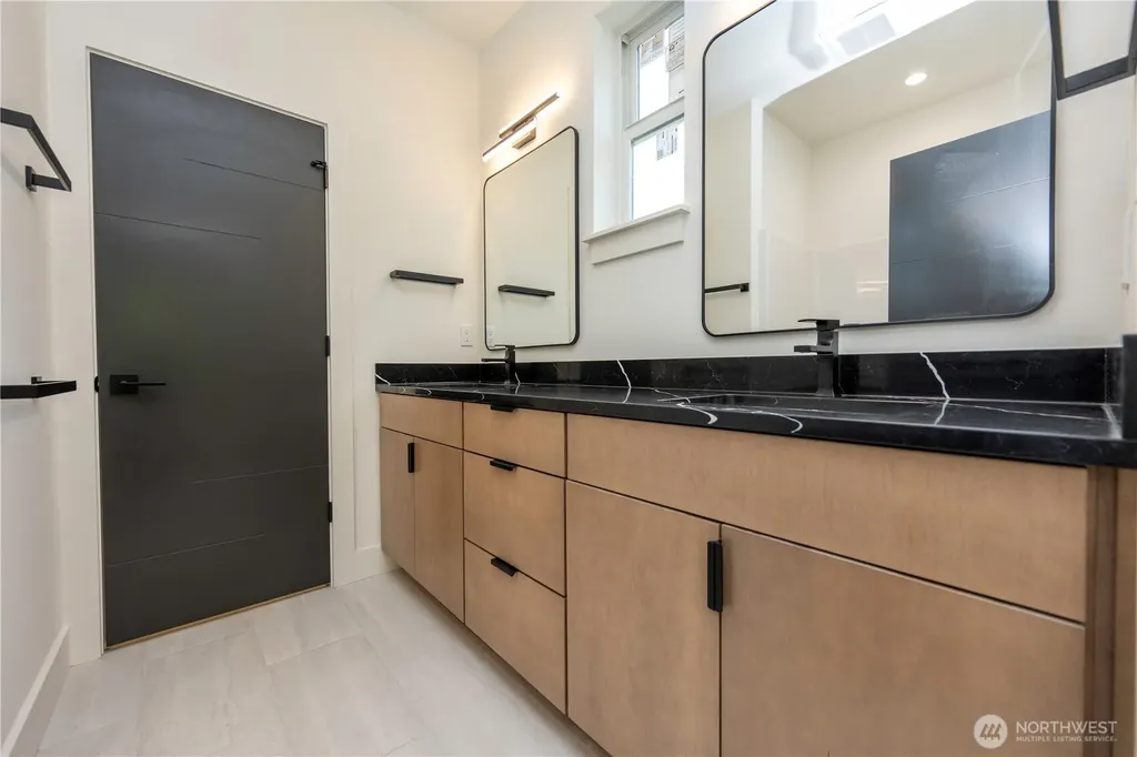 9060 Seamist Lane Blaine WA 98230