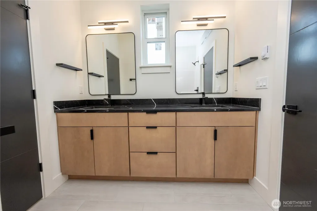 9060 Seamist Lane Blaine WA 98230