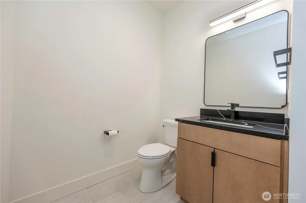 9060 Seamist Lane Blaine WA 98230