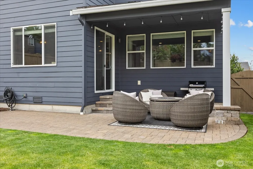 34129 SE Moses Street Snoqualmie WA 98065