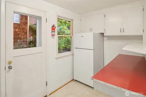 112 NW 44th Street Seattle WA 98107