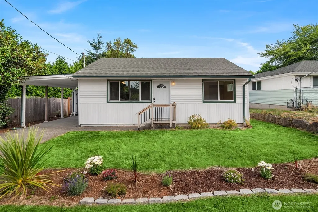 3010 S Andover Street Seattle WA 98108