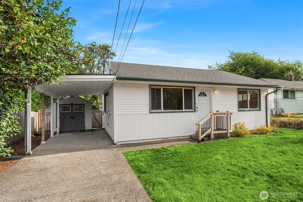 3010 S Andover Street Seattle WA 98108