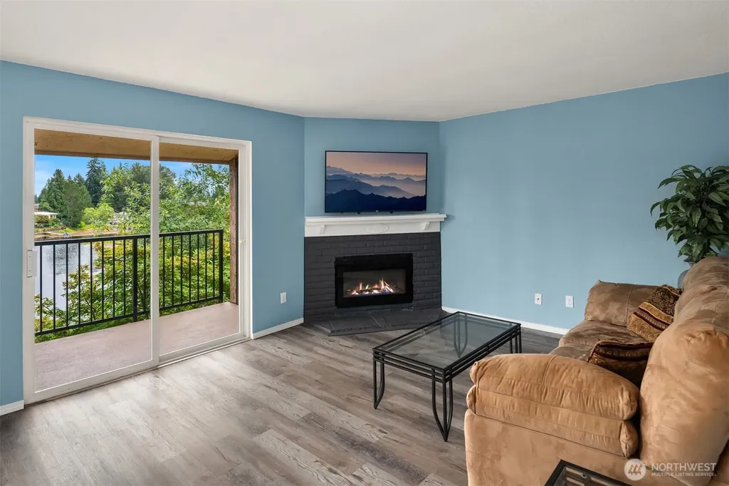 323 75th Street SE Everett WA 98203