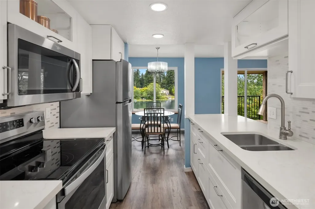323 75th Street SE Everett WA 98203