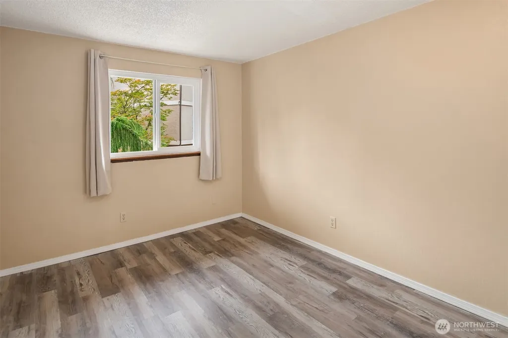 323 75th Street SE Everett WA 98203
