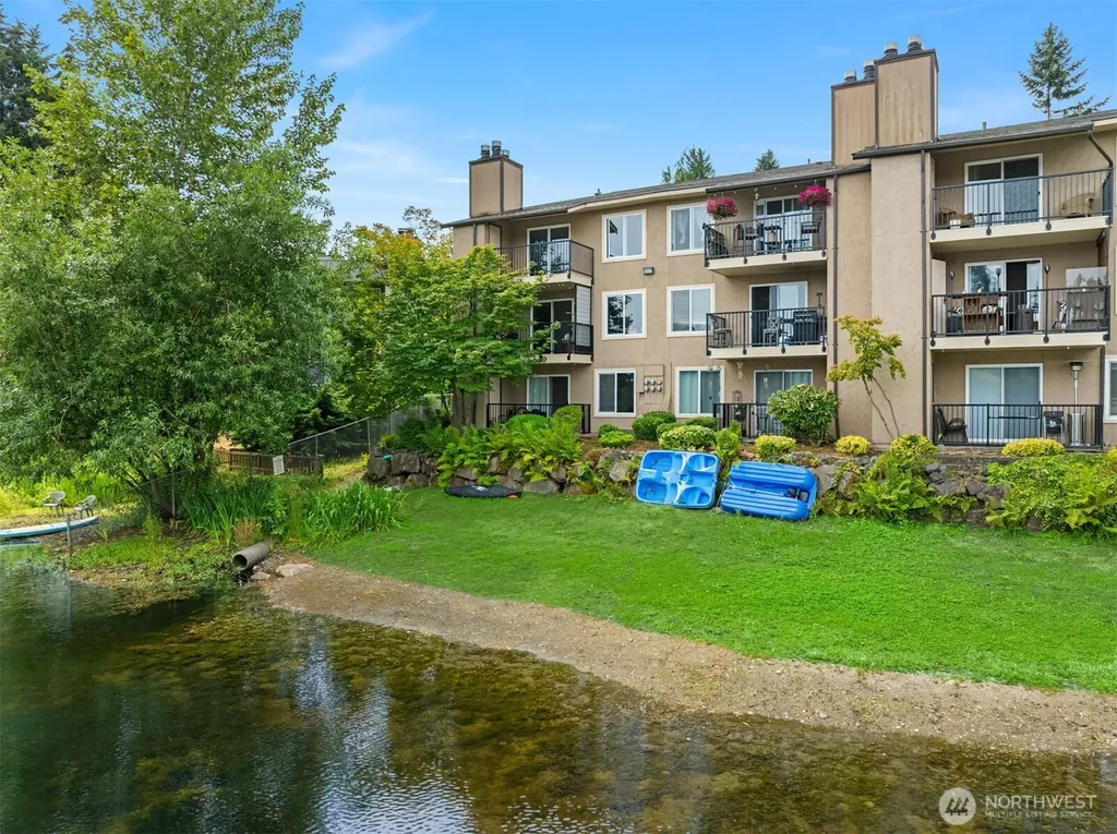 323 75th Street SE Everett WA 98203