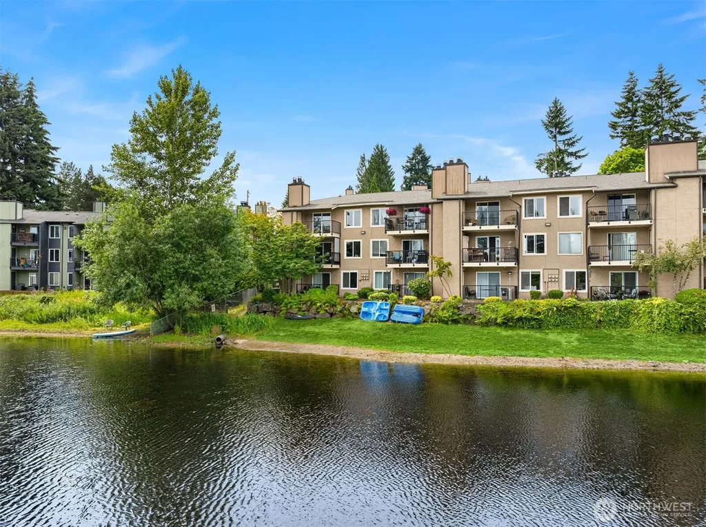 323 75th Street SE Everett WA 98203