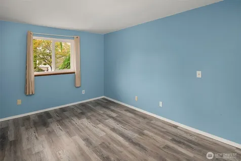 323 75th Street SE Everett WA 98203