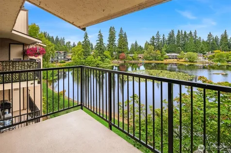 323 75th Street SE Everett WA 98203