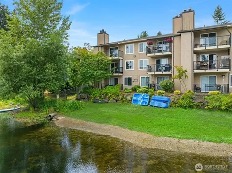 323 75th Street SE Everett WA 98203