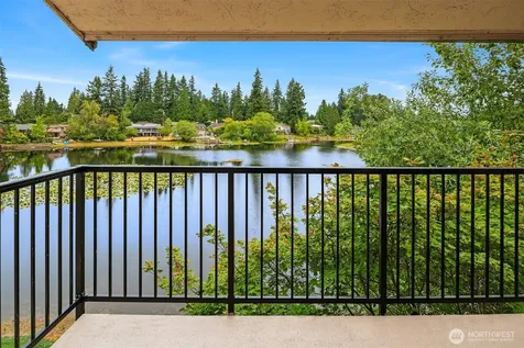 323 75th Street SE Everett WA 98203