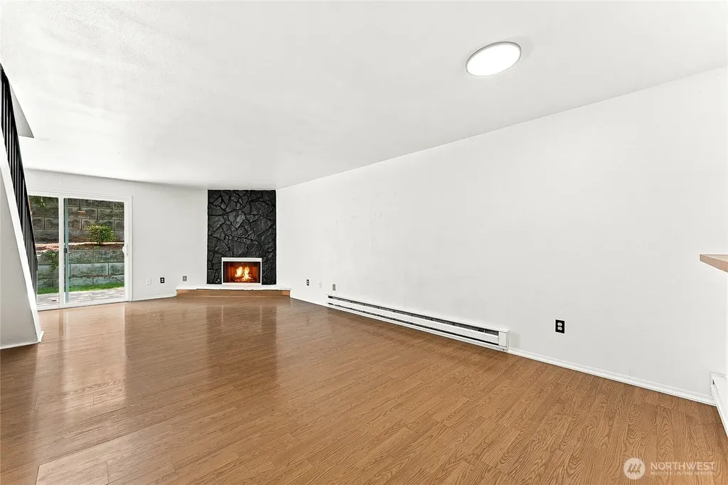 1040 S 320th Street Federal Way WA 98003