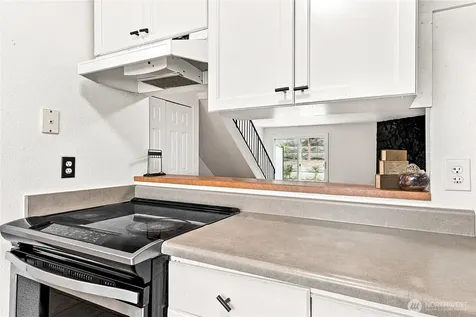 1040 S 320th Street Federal Way WA 98003