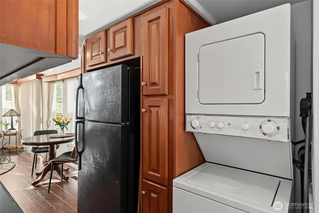 4751 Birch Bay Lynden Blaine WA 98230