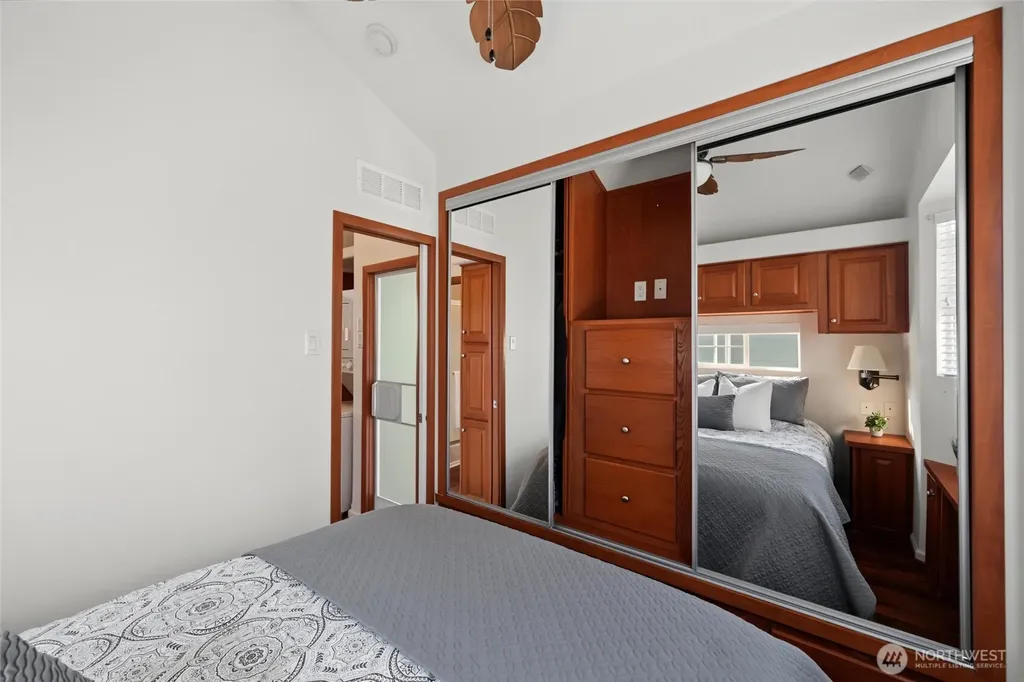 4751 Birch Bay Lynden Blaine WA 98230