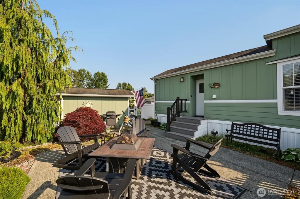 4751 Birch Bay Lynden Blaine WA 98230