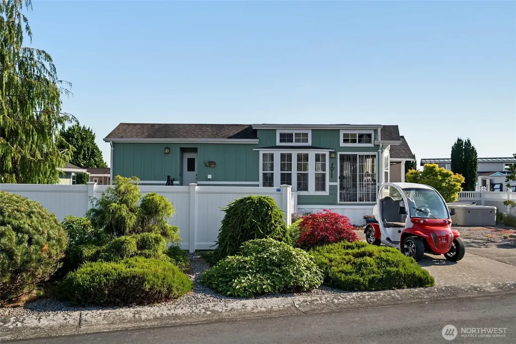 4751 Birch Bay Lynden Blaine WA 98230