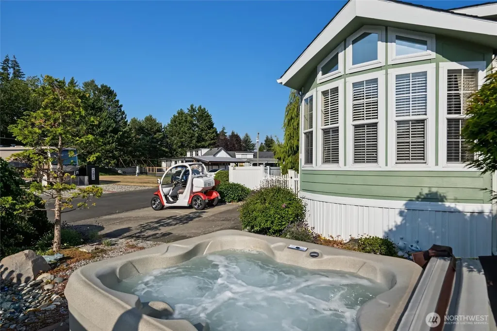 4751 Birch Bay Lynden Blaine WA 98230