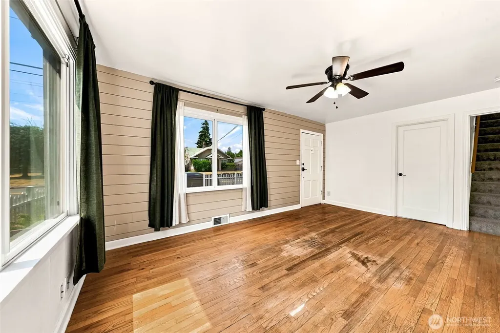 116 M Street NE Auburn WA 98002