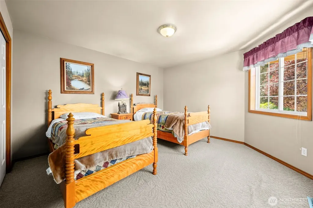 706 N Huson Tacoma WA 98406