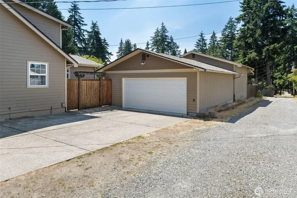 706 N Huson Tacoma WA 98406