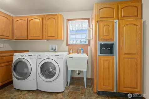 706 N Huson Tacoma WA 98406