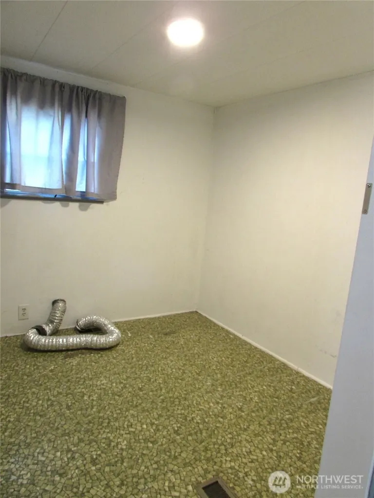 24222 54th Avenue W Mountlake Terrace WA 98043