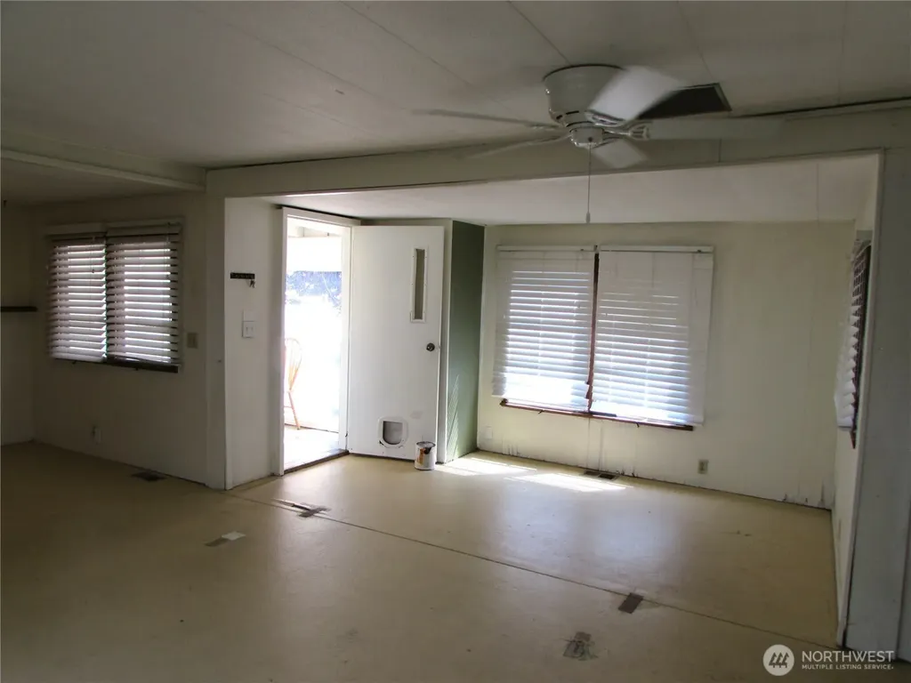 24222 54th Avenue W Mountlake Terrace WA 98043