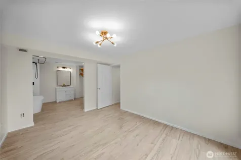 9320 31 Street E Edgewood WA 98371