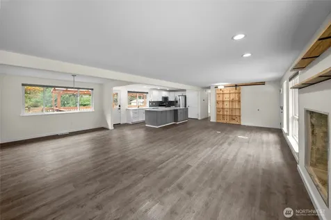 9320 31 Street E Edgewood WA 98371