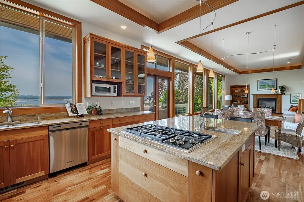 5454 Puffin Place Blaine WA 98230