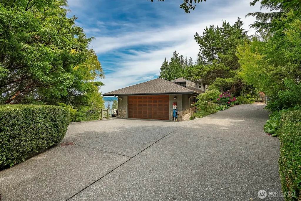 5454 Puffin Place Blaine WA 98230