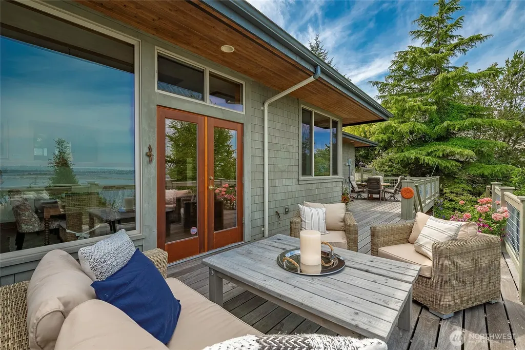 5454 Puffin Place Blaine WA 98230