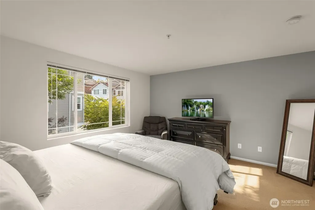 15720 Manor Way Lynnwood WA 98087