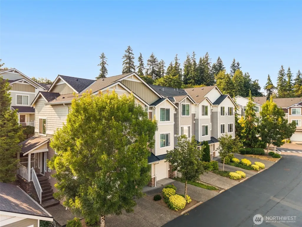 15720 Manor Way Lynnwood WA 98087