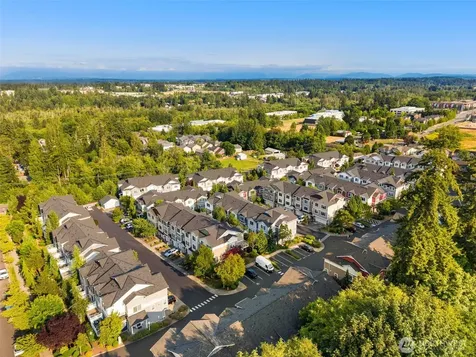 15720 Manor Way Lynnwood WA 98087