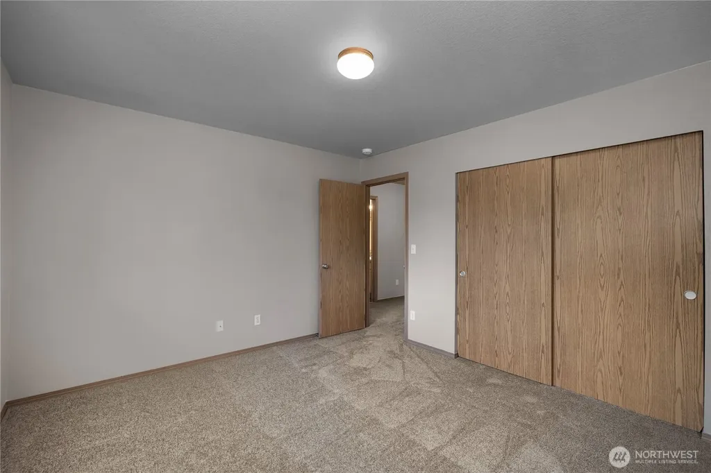 7039 Lazy Court SW Tumwater WA 98512