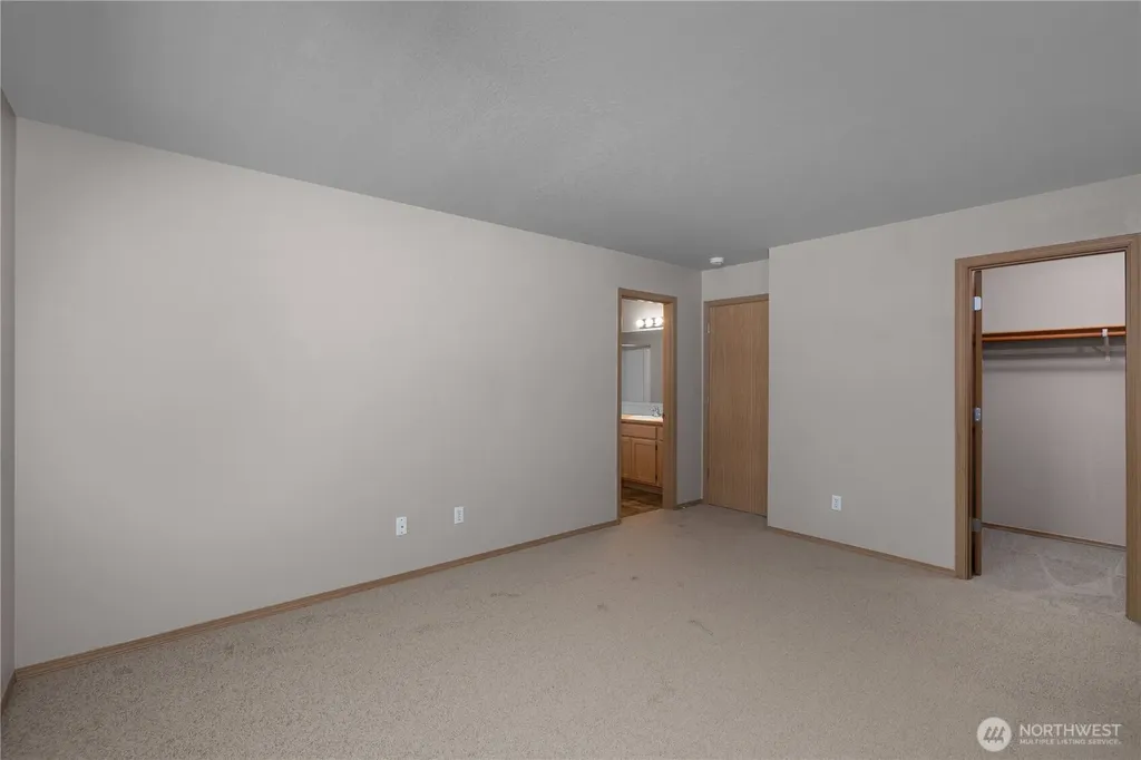 7039 Lazy Court SW Tumwater WA 98512