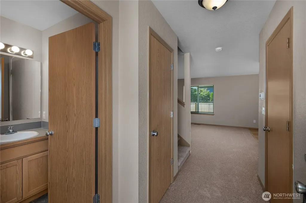7039 Lazy Court SW Tumwater WA 98512