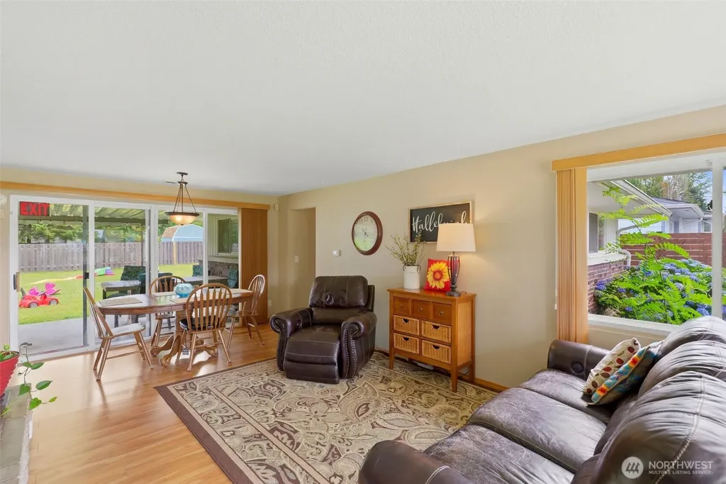 3707 128th Street E Tacoma WA 98446