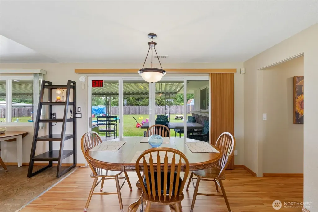 3707 128th Street E Tacoma WA 98446