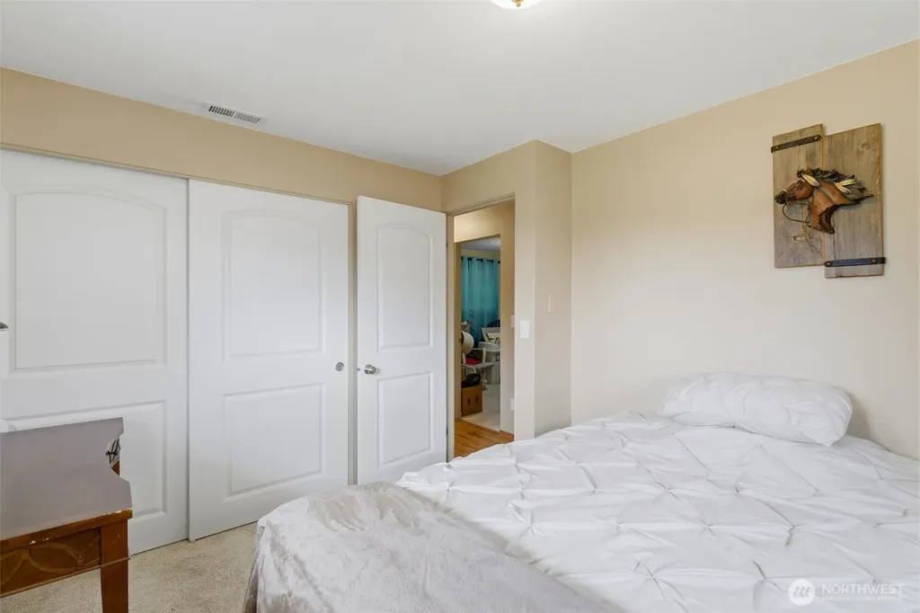 3707 128th Street E Tacoma WA 98446
