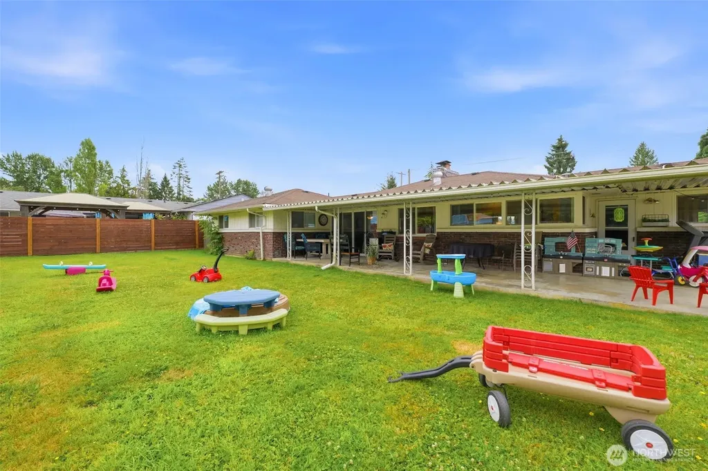3707 128th Street E Tacoma WA 98446