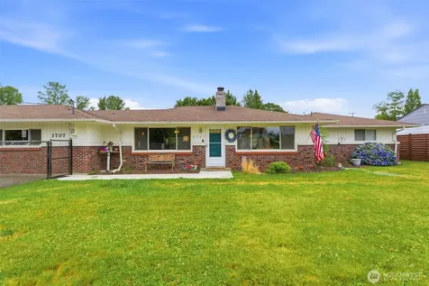 3707 128th Street E Tacoma WA 98446