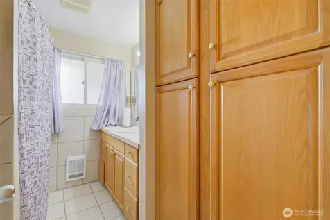 3707 128th Street E Tacoma WA 98446
